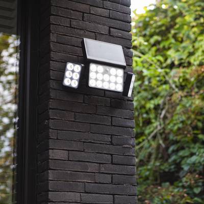 ¿Cómo instalar un detector de movimiento en una lámpara exterior?