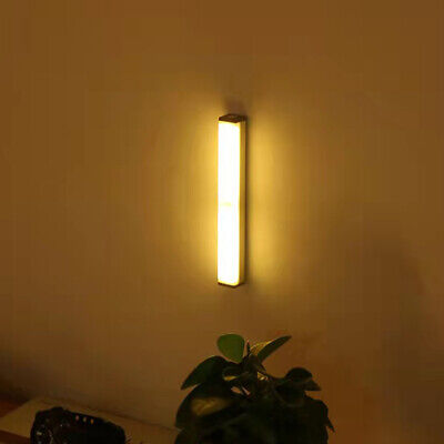 ¿Cuáles son los 3 dispositivos de ajuste presentes en el detector de movimiento?