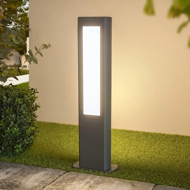 ¿Cuáles son los beneficios de combinar un detector de movimiento con un sistema de iluminación LED?