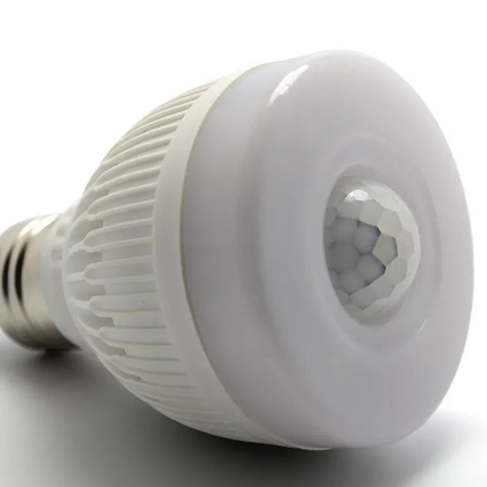 Ampoule détecteur de mouvement - Lumière Nocturne