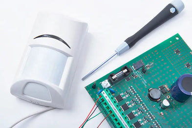 ¿Cómo funciona una alarma y monitoreo remoto? 